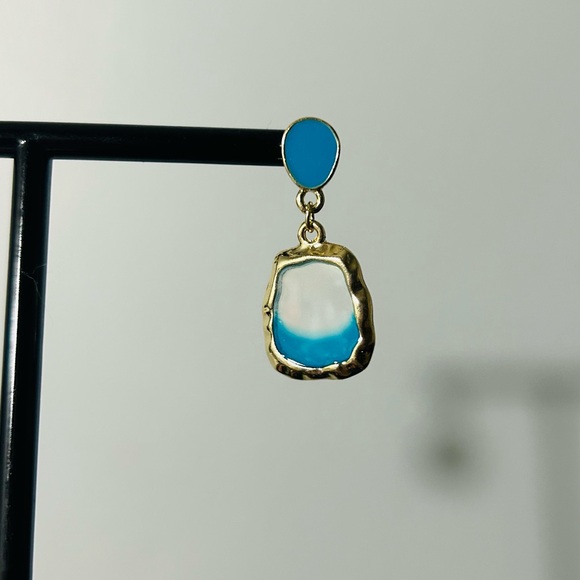 18k Gold Plated Stainless Steel Blue Dangle Earrings - Picture 3 of 3
